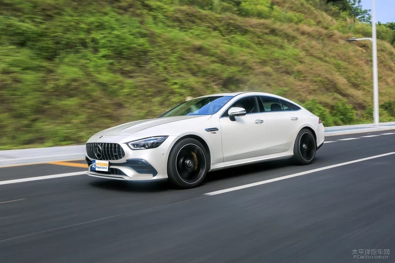 老CLS的接班人来了 测AMG GT53四门版