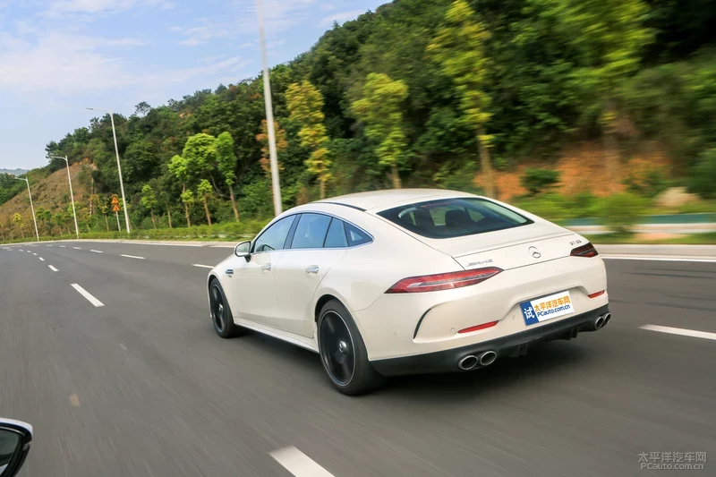 老CLS的接班人来了 测AMG GT53四门版