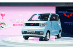 又一五菱神車上市，起步2.88萬，出自神車制造廠
