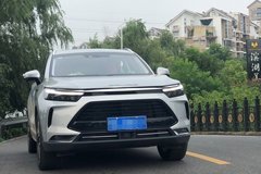 顏值、空間、科技都在線 BEIJING-X7車主：買，就對了！