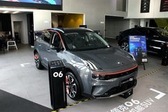 精致的紧凑型SUV 实拍领克06