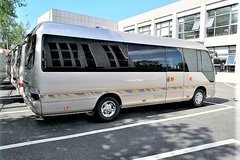 丰田考斯特8座房车    柯斯达8座报价