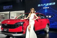 宝能汽车销售公司总经理莅临东莞国际车展现场鼓励打气