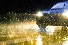 夏季雨夜，警惕汽车蓄电池亏电