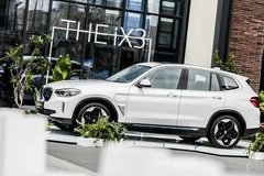 坚守与创新，BMW iX3的变与不变