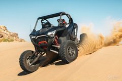 北極星全地形車中國(guó)重磅發(fā)布全新剃刀車型RZR PRO R