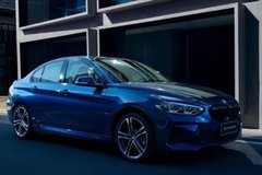 BMW 1系運(yùn)動(dòng)轎車著曜夜之美