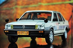 【汽车模型98】一代经典 大众桑塔纳教练车模型